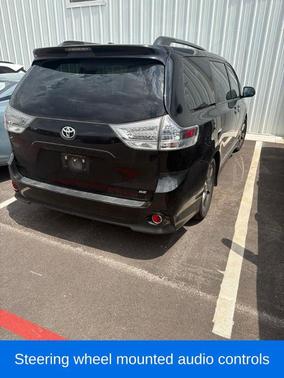 Black 2014 Toyota Sienna SE