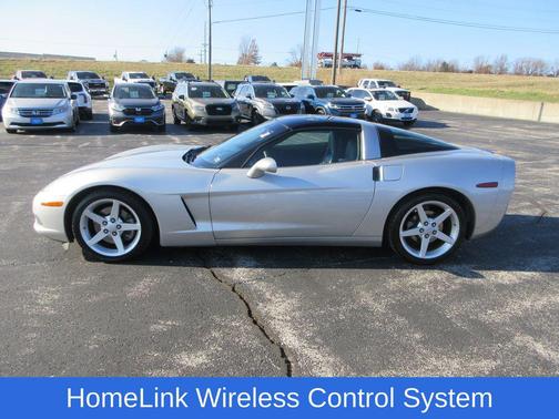 2005 Chevrolet Corvette Base
