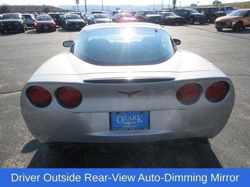 2005 Chevrolet Corvette Base