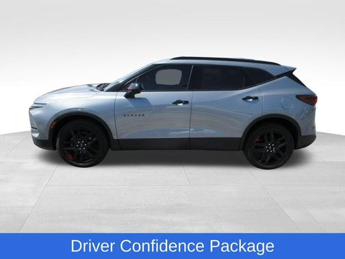 Sterling Gray Metallic 2023 Chevrolet Blazer 2LT