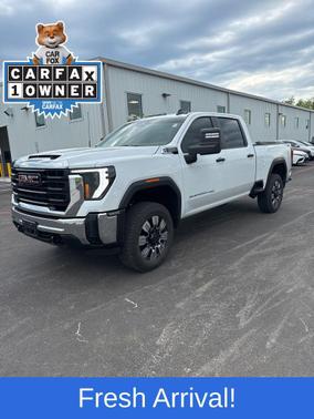 Summit White 2026 GMC Sierra 2500 Pro