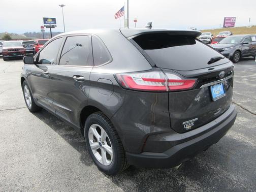 2019 Ford Edge SE