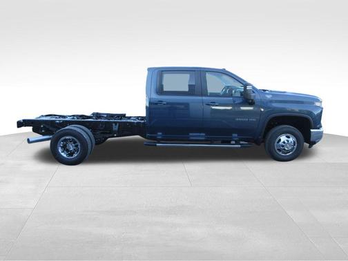 2026 Chevrolet Silverado 3500 LT