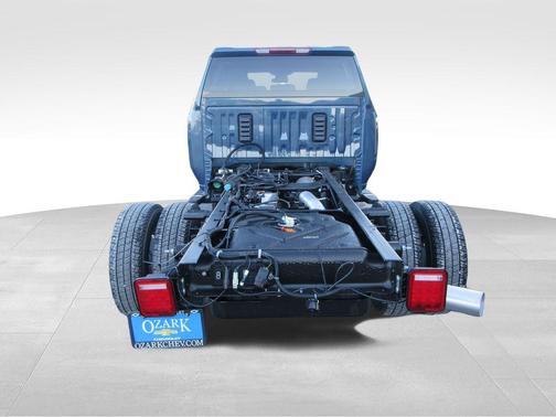 2026 Chevrolet Silverado 3500 LT