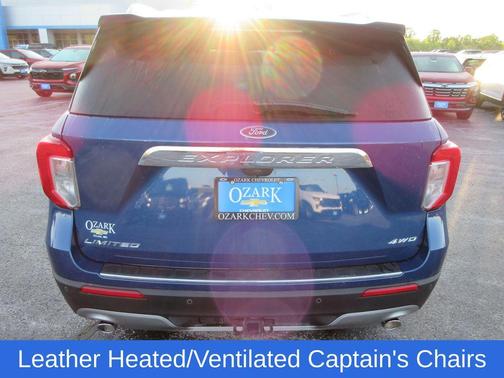 Blue Metallic 2022 Ford Explorer Limited