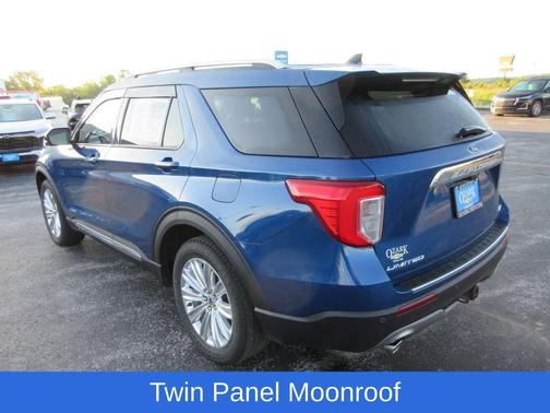 Blue Metallic 2022 Ford Explorer Limited
