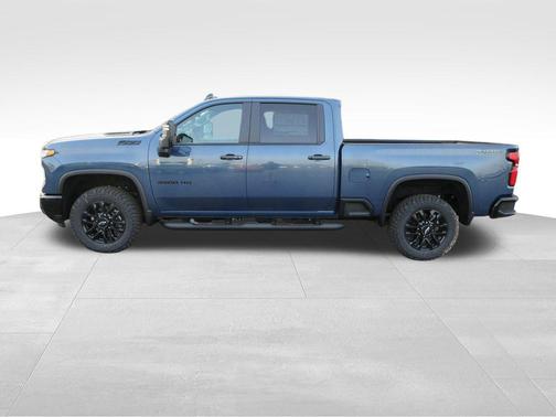 Lakeshore Blue Metallic 2026 Chevrolet Silverado 3500 LT