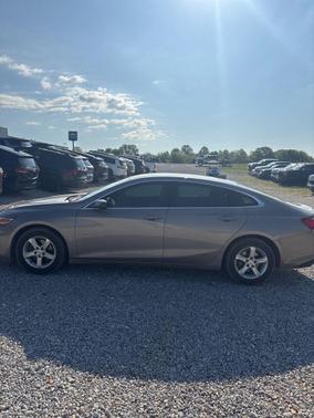 Mineral Gray Metallic 2023 Chevrolet Malibu LT