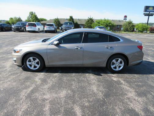Mineral Gray Metallic 2023 Chevrolet Malibu LT