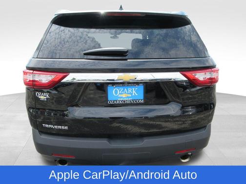 Mosaic Black Metallic 2020 Chevrolet Traverse LS