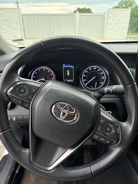 Ice 2024 Toyota Camry SE
