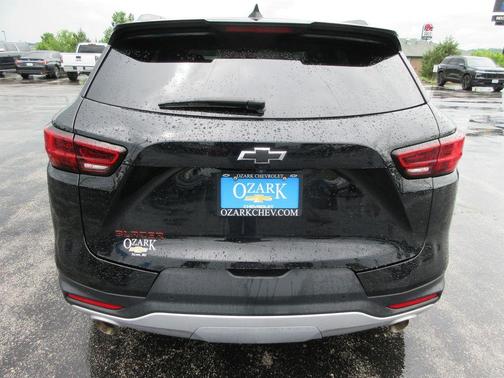 Black 2024 Chevrolet Blazer LT