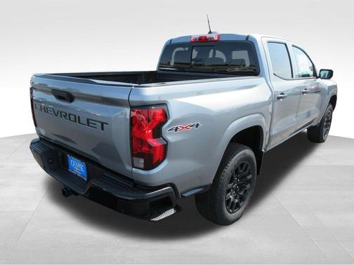 Sterling Gray Metallic 2026 Chevrolet Colorado WT