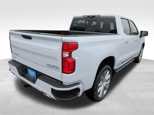 Polar White 2026 Chevrolet Silverado 1500 High Country
