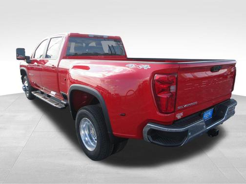 2026 Chevrolet Silverado 3500 LT