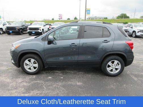 Shadow Gray Metallic 2021 Chevrolet Trax LT