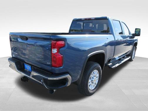 Lakeshore Blue Metallic 2026 Chevrolet Silverado 3500 LT