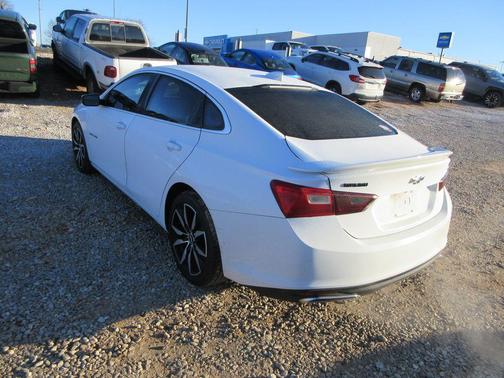 2021 Chevrolet Malibu FWD RS