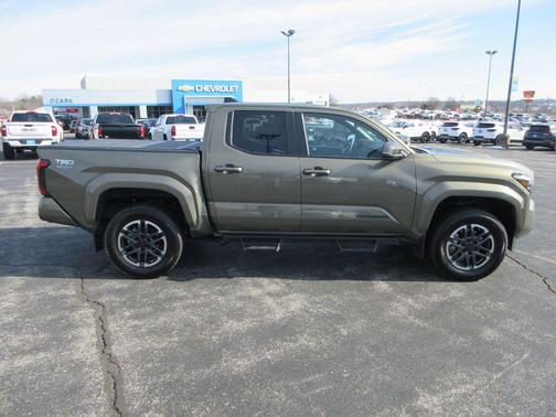 2024 Toyota Tacoma TRD Sport