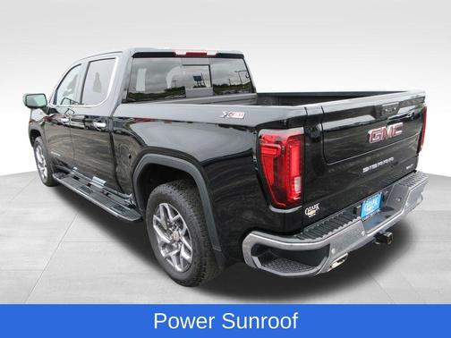 Onyx Black 2024 GMC Sierra 1500 SLT
