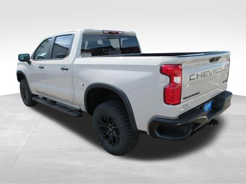 White Sand 2026 Chevrolet Silverado 1500 ZR2