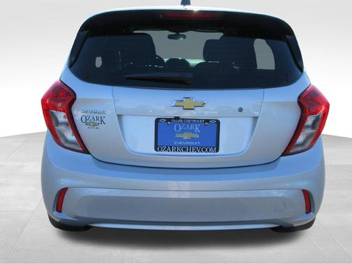 Silver Ice Metallic 2022 Chevrolet Spark LS