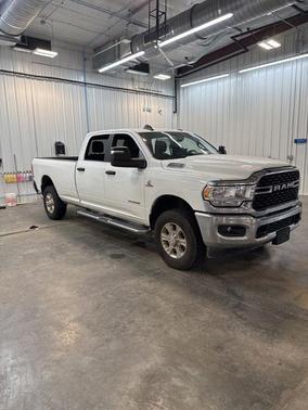 Bright White Clearcoat 2024 RAM 2500 Big Horn