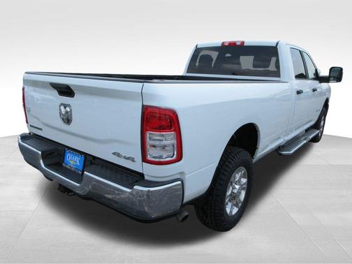 Bright White Clearcoat 2024 RAM 2500 Big Horn