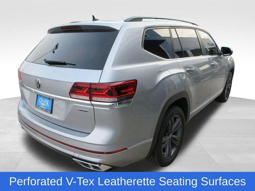 Pyrite Silver Metallic 2021 Volkswagen Atlas 3.6 V6 SE w/ Technology R-Line