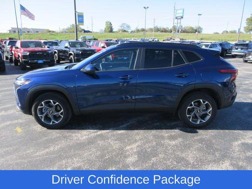 2024 Chevrolet Trax LT