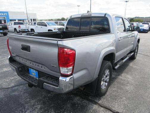 2016 Toyota Tacoma SR5