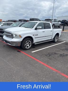 Bright White Clearcoat 2015 RAM 1500 Laramie