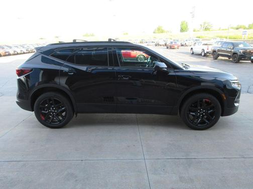 Black 2024 Chevrolet Blazer LT