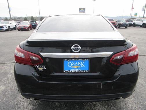 2017 Nissan Altima 2.5 SR