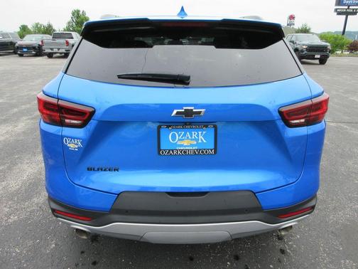 Rip Tide Blue 2024 Chevrolet Blazer LT