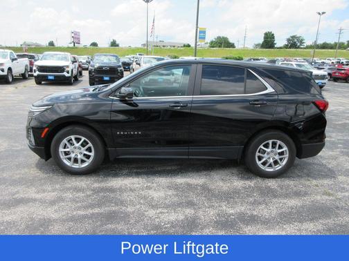 Mosaic Black Metallic 2024 Chevrolet Equinox LT