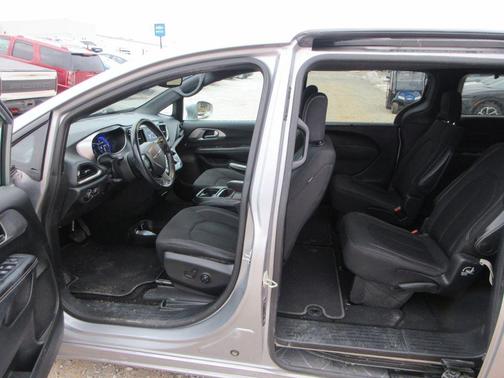 2019 Chrysler Pacifica Touring Plus