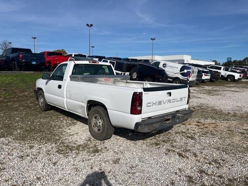 2004 Chevrolet Silverado 1500 Work Truck