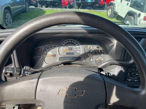 2004 Chevrolet Silverado 1500 Work Truck