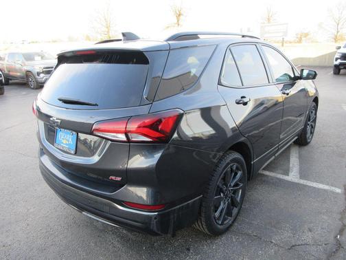2022 Chevrolet Equinox FWD RS