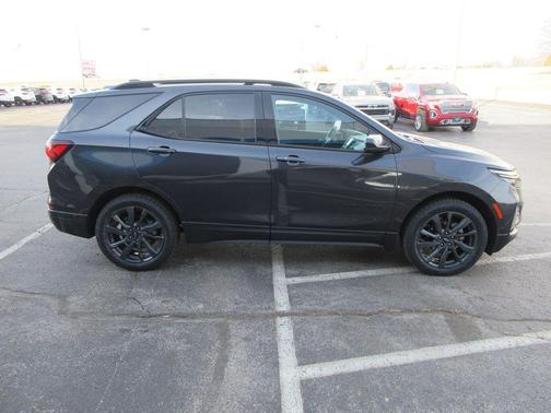 2022 Chevrolet Equinox FWD RS