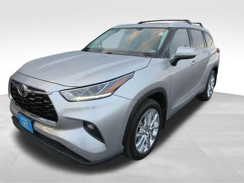 2022 Toyota Highlander Limited