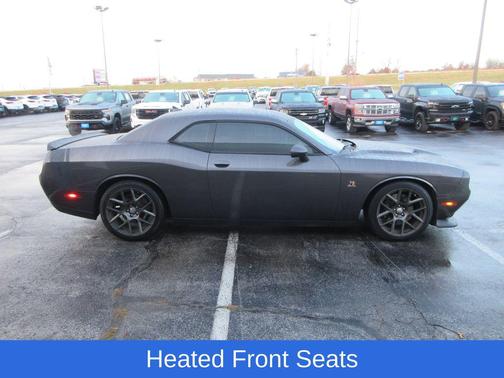 2016 Dodge Challenger R/T Scat Pack
