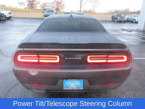 2016 Dodge Challenger R/T Scat Pack