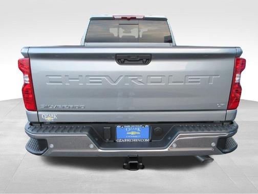 Sterling Gray Metallic 2026 Chevrolet Silverado 2500 LT