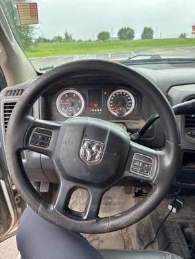 Bright White Clearcoat 2018 RAM 2500 Tradesman
