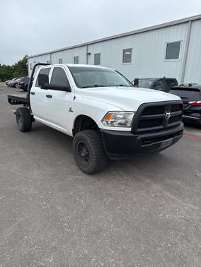 Bright White Clearcoat 2018 RAM 2500 Tradesman