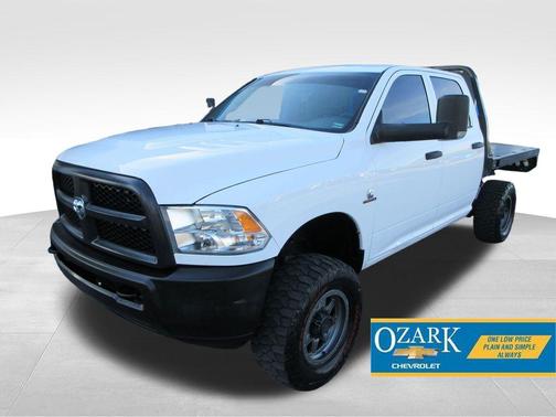 Bright White Clearcoat 2018 RAM 2500 Tradesman