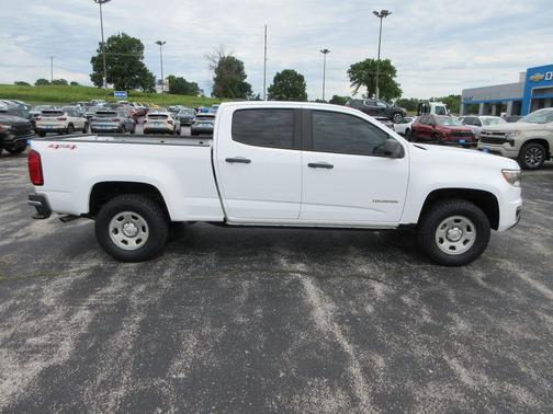 Summit White 2017 Chevrolet Colorado WT