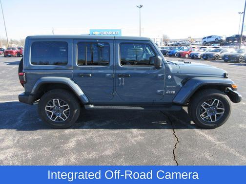 2024 Jeep Wrangler 4-Door Sahara 4x4